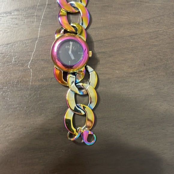 Roxy Women’s Watch - Picture 2 of 4